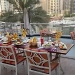 Signature Hotel Apartments And Spa